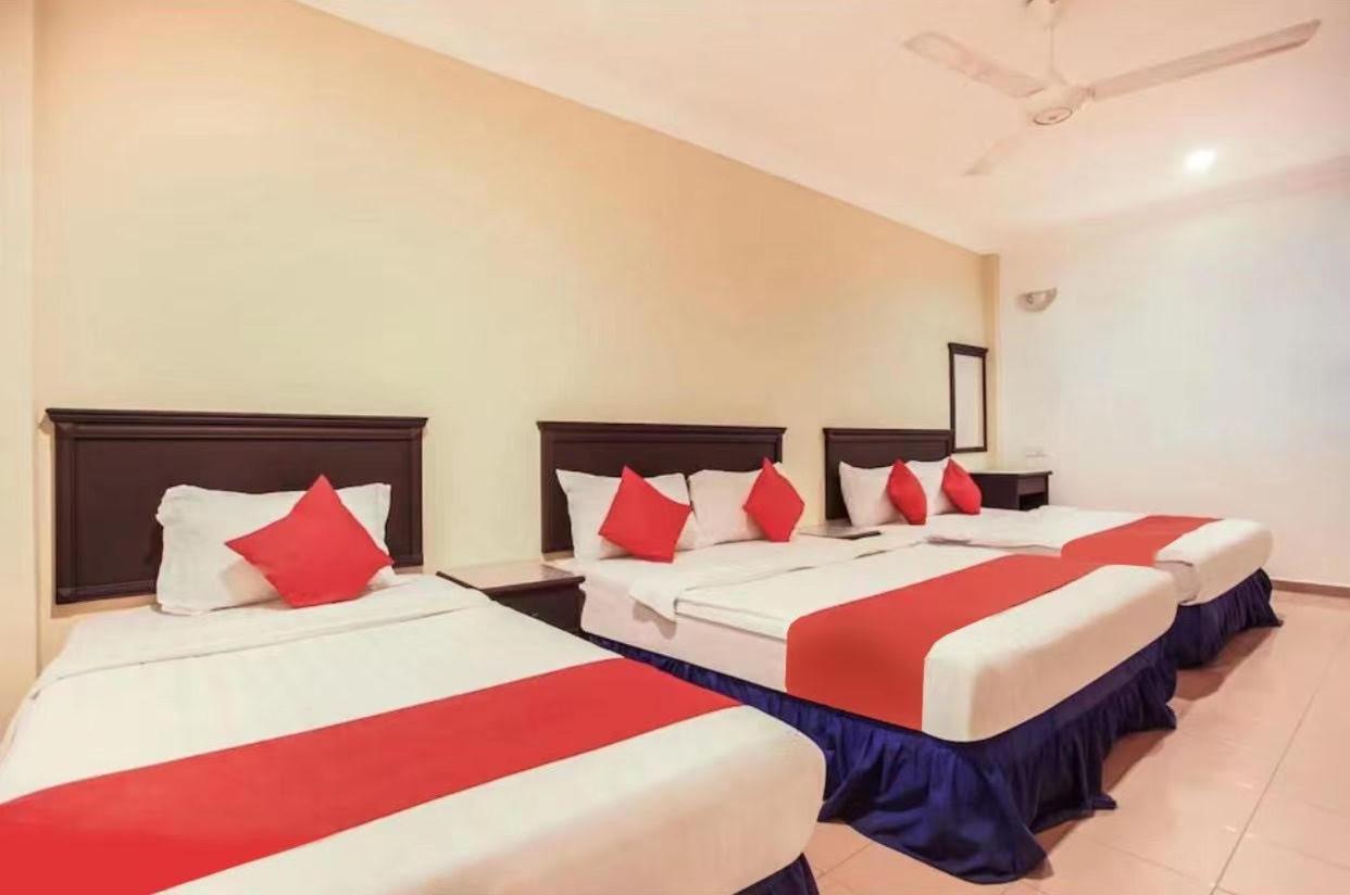 Hotel Home 88 Teluk Intan Exterior photo