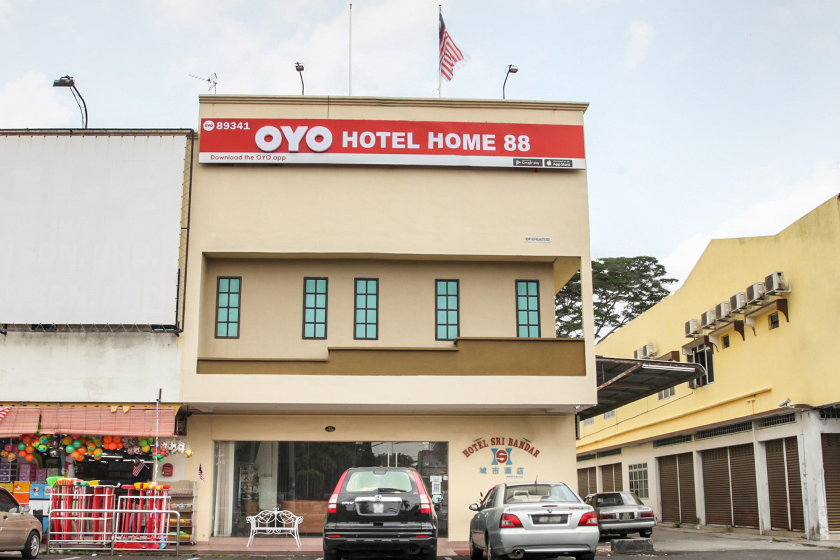 Hotel Home 88 Teluk Intan Exterior photo